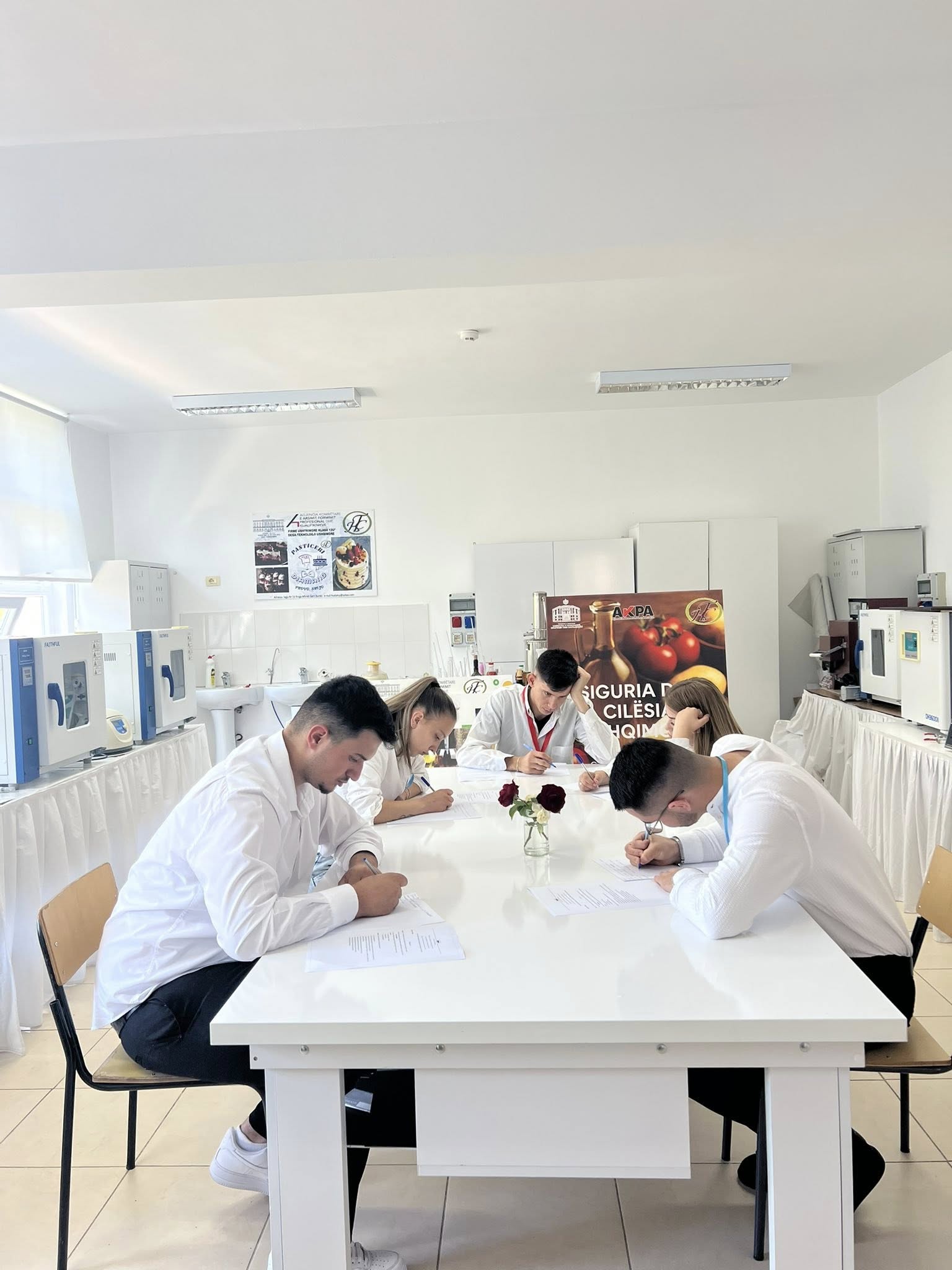 499950522_1221290659785605_2658504187276546032_n