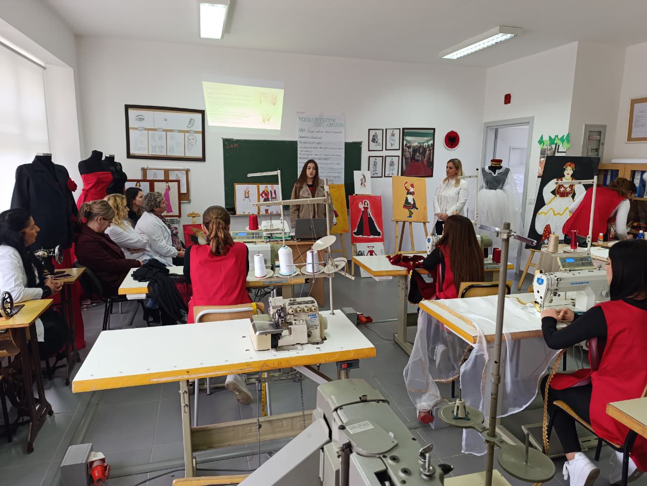 586599195_1366845261896810_5770078339210777925_n