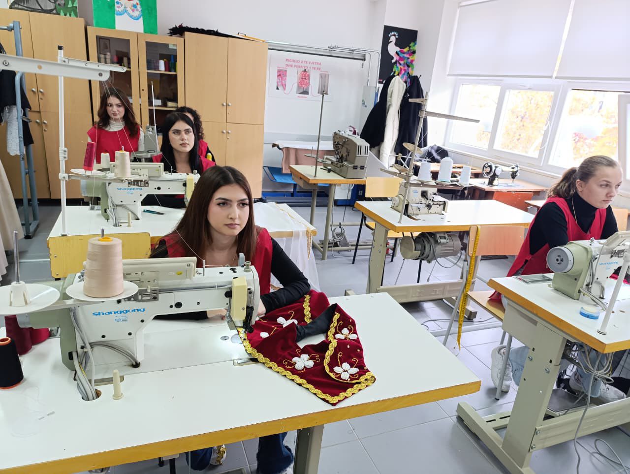 588309825_1366845371896799_6174532848547550825_n